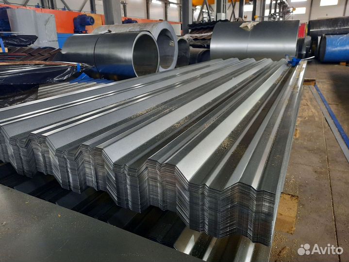 Профнастил оцинкованный окрашенный Н-57 0,65х750