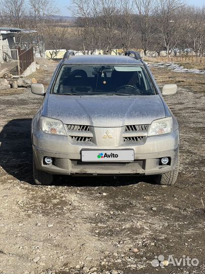 Mitsubishi Outlander 2.4 AT, 2006, 220 000 км