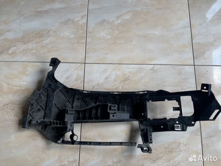 Кронштейн птф передний правый Bmw X 3 G 01 С 2017