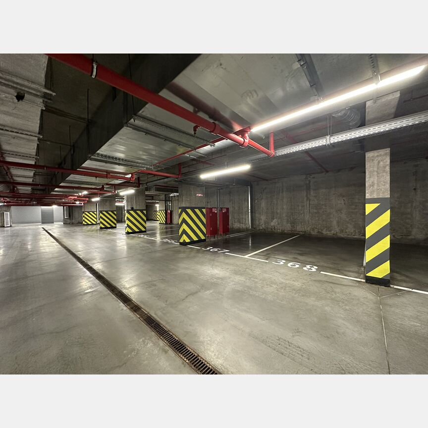 2-к. квартира, 72 м², 10/18 эт.