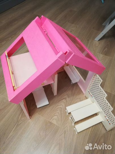 Кукольный домик для Барби (и не только)