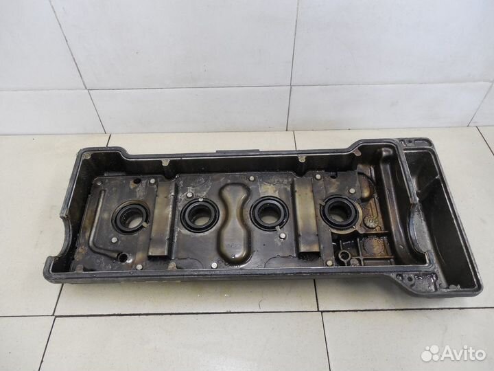 Крышка головки блока (клапанная) Carina E 1992-199