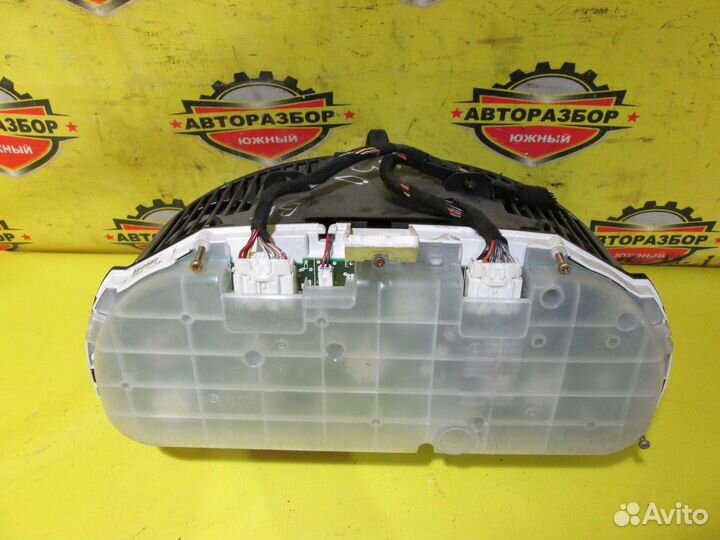 Щиток приборов Мазда 3 бк 2.0 Sport (дефект)