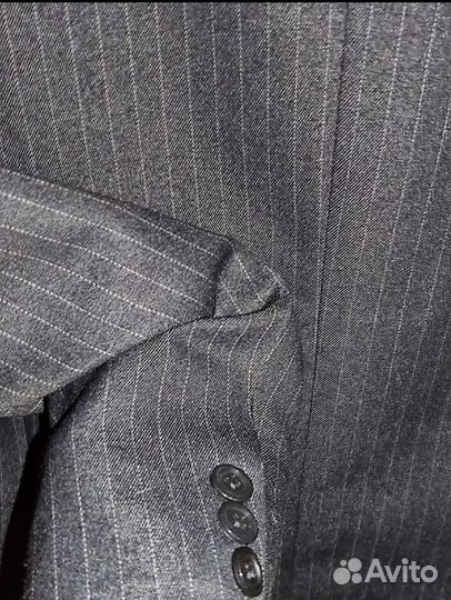 Костюм школьный с шерстяной ниткой.140см