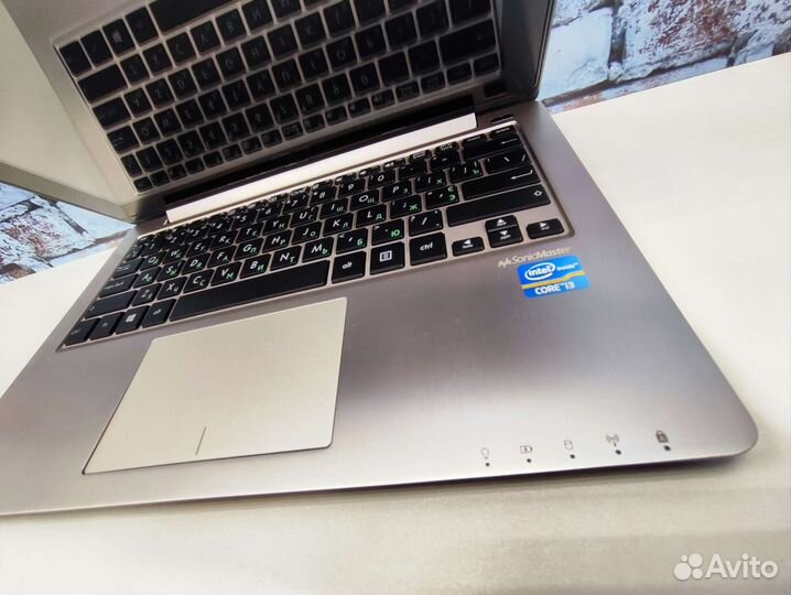 Ультрабук Asus zenbook