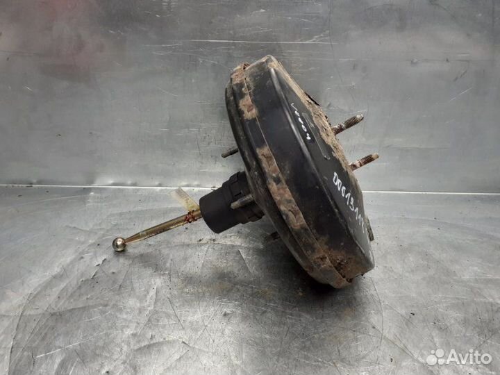 Усилитель тормозов вакуумный Volkswagen Golf