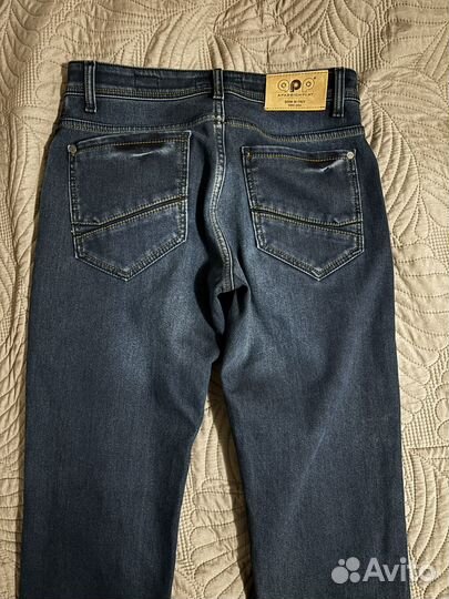 Джинсы