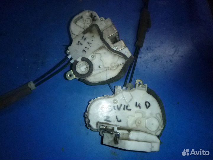 Замок двери задней левой honda civic 4D 2006