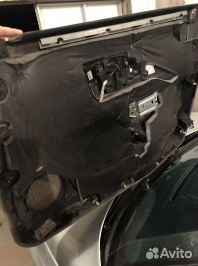 Обшивка двери Cadillac srx1