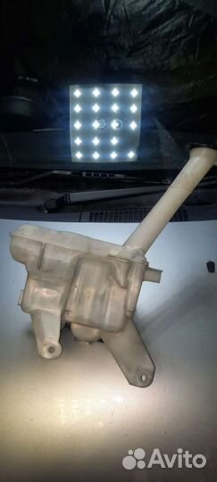 Бачок омывателя тойота королла axio