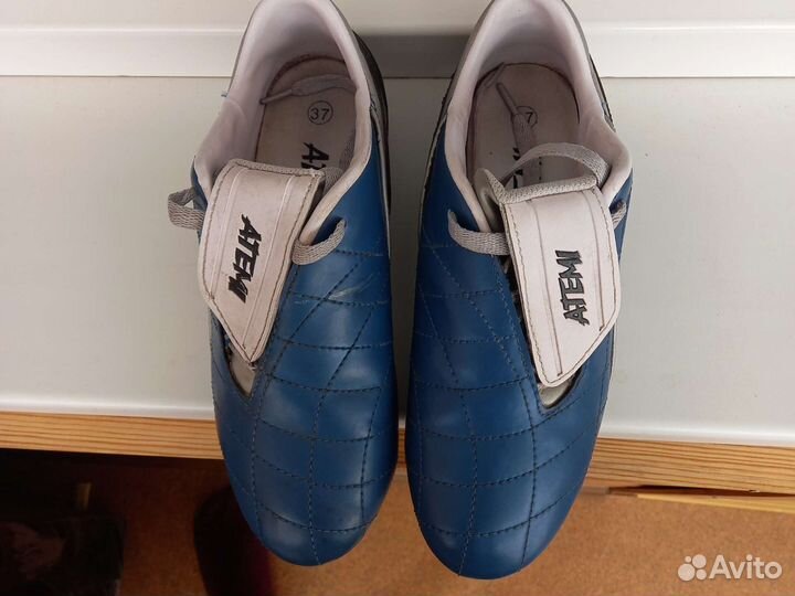 Футбольные бутсы 37 размер