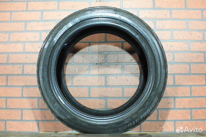 Bridgestone Turanza T001 225/45 R17