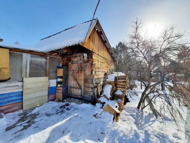 Дом 30 м² на участке 5,3 сот.