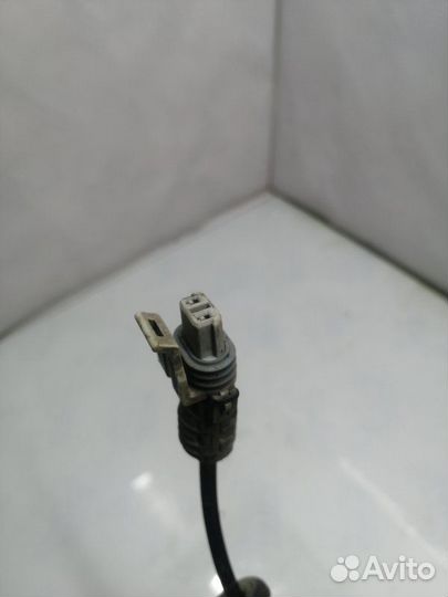 Датчик ABS Chevrolet Captiva