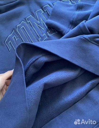 Tommy hilfiger толстовка L
