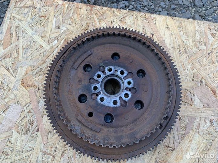 Маховик Opel Astra L35 Z13DTH 2008