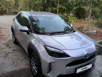 Toyota Yaris Cross 1.5 CVT, 2021, 24 000 км, с пробегом, цена 2 472 000 руб.