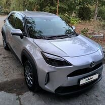 Toyota Yaris Cross 1.5 CVT, 2021, 24 000 км, с пробегом, цена 2 472 000 руб.