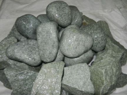 Камень для бань от жадеита до нефрита (Хакасия)