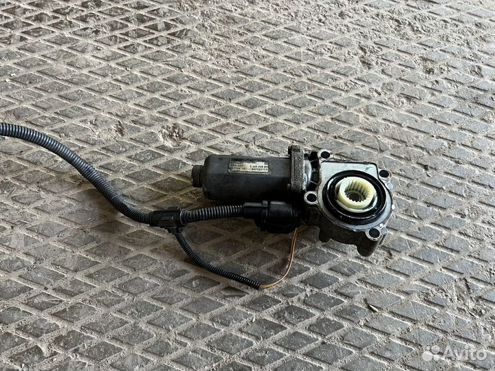Сервопривод раздатки BMW E53 E70 E71 E83