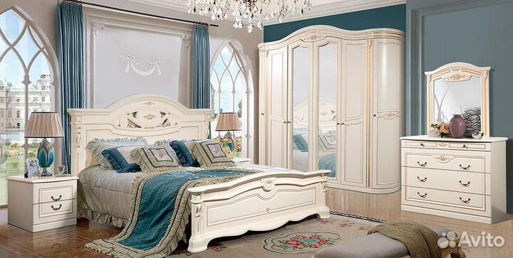 Спальный гарнитур