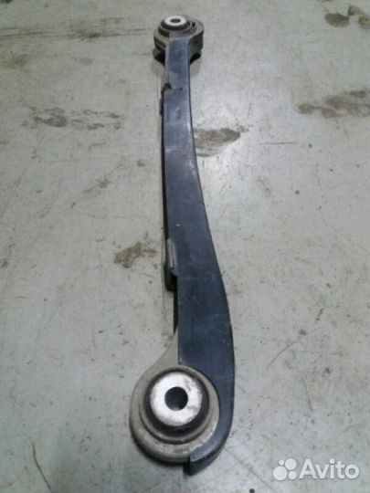 Рычаг продольный задний правый Mercedes-Benz