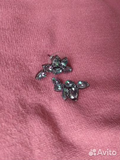 Серьги-пуссеты