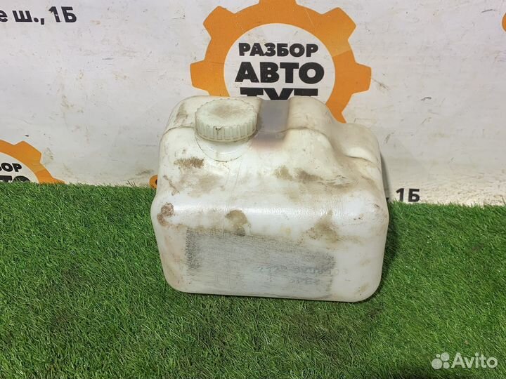 Бачок омывателя Ваз нива