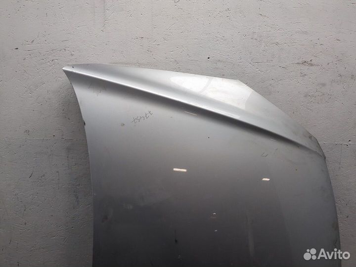 Капот Hyundai i30, 2011