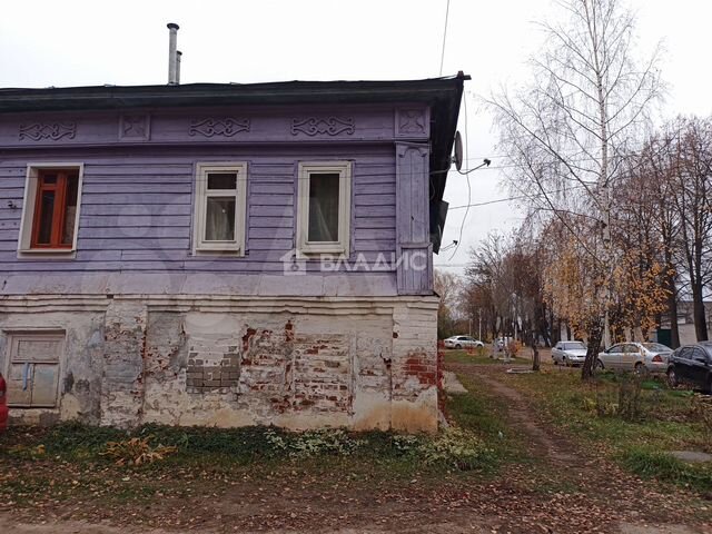 Комната 17,5 м² в 1-к., 1/2 эт.