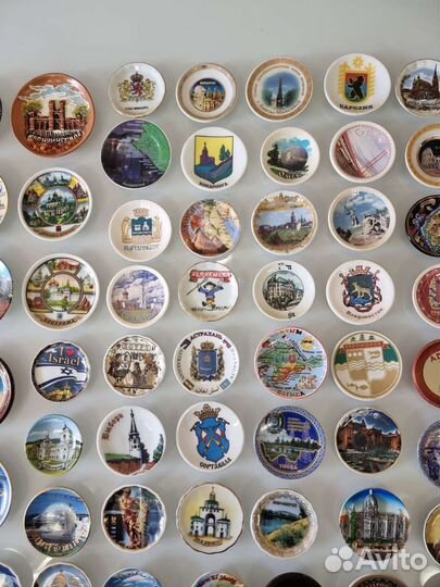 Магниты тарелочки из разных стран и городов