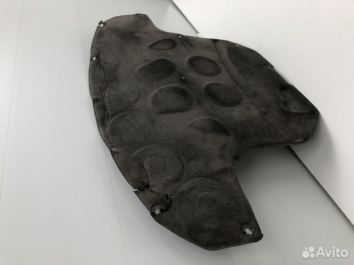 Шумоизоляция капота Mercedes-Benz E-Class 5 (W213)