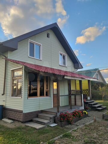 Дом 176 м² на участке 10 сот.