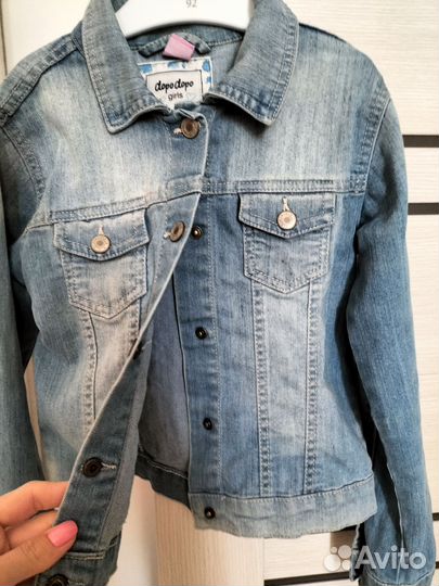Джинсовая куртка для девочки