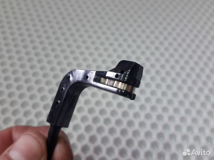 Датчик износа колодок бмв e60 e61 e63 e64