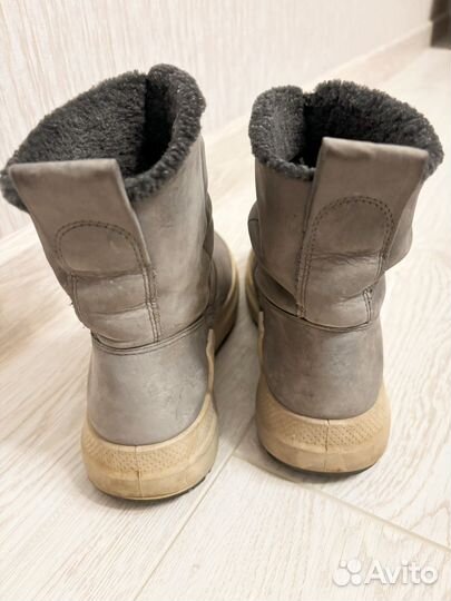 Ботинки женские 37 размер