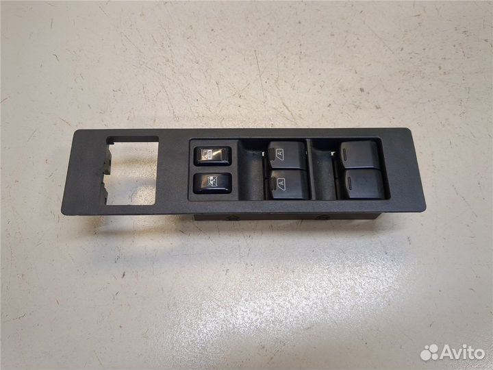 Кнопка стеклоподъемника Nissan Armada, 2006