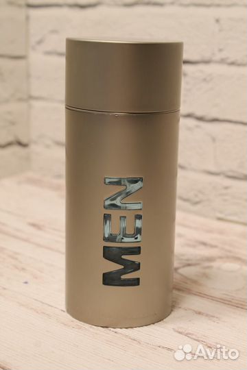 Туалетная вода carolina herrera 212 Men