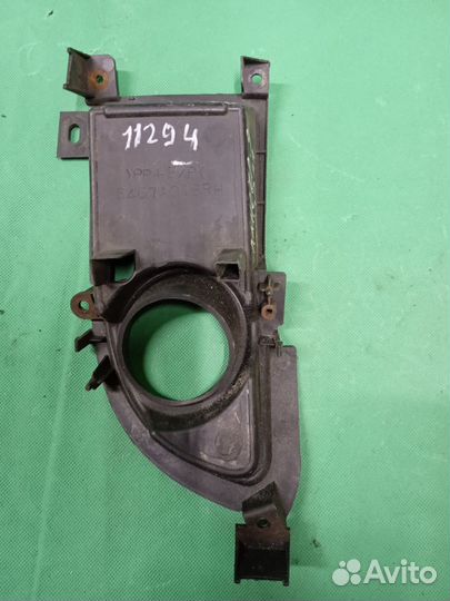 Mitsubishi Lancer 9 Рамка противотуманой фары прав