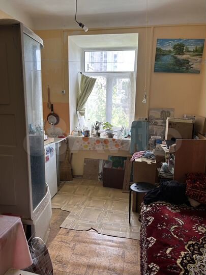 Комната 13,5 м² в 7-к., 2/2 эт.