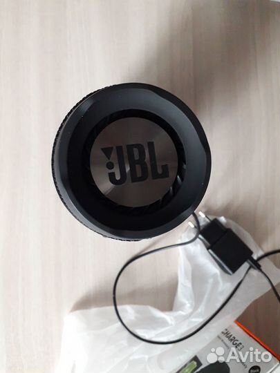 Колонка jbl charge 3