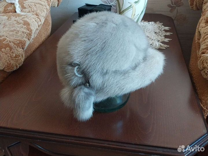 Шапка норковая женская голубая