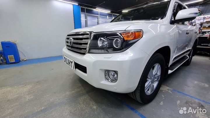 Bi-led для Toyota Land Cruiser 200 2012-2016