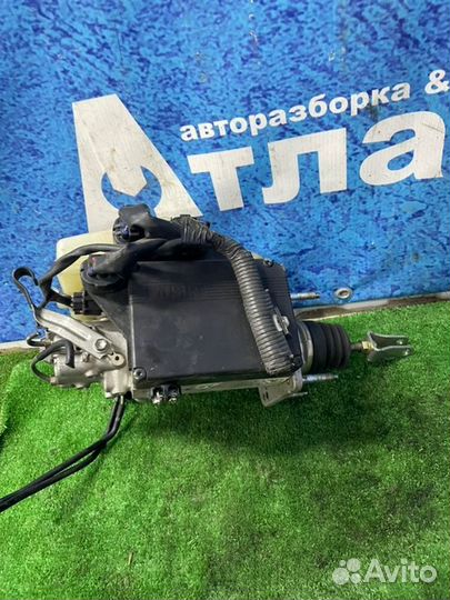 Вакуумный усилитель тормозов Toyota Aristo JZS161