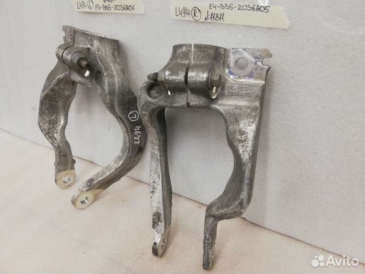 Вилка амортизатора LR Range Rover 3.0D 2016