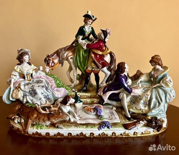 Пикник. Длина -42 см. Volkstedt, Германия