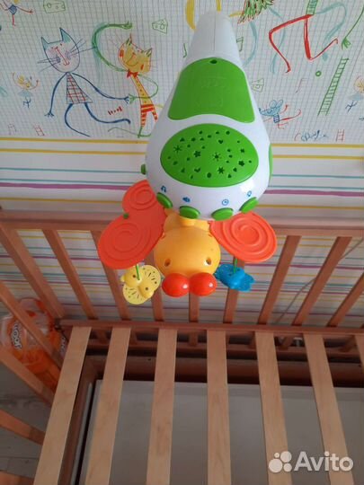 Мобиль в кроватку с проектором