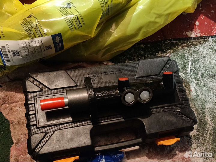 Тормозной цилиндр для Мерседес Бенс 901 и 904