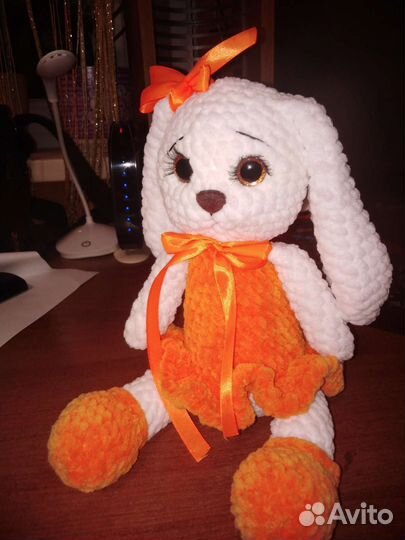 Плюшевый заяц