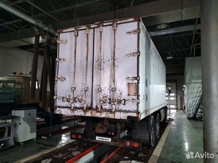 Ford Cargo 25xx, 2011